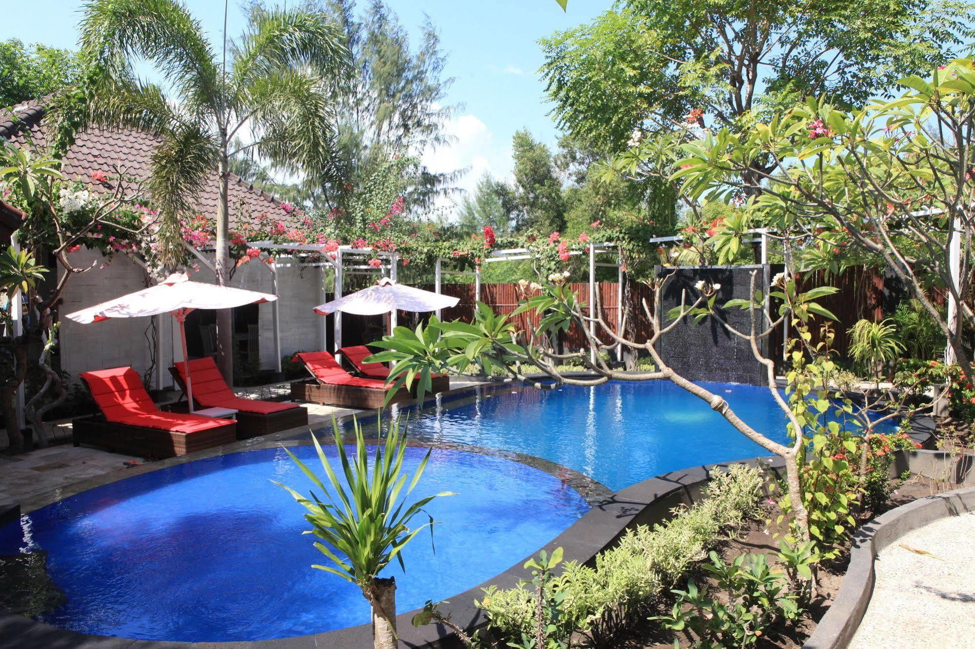 Danima Resort & Restaurant Gili Trawangan Buitenkant foto